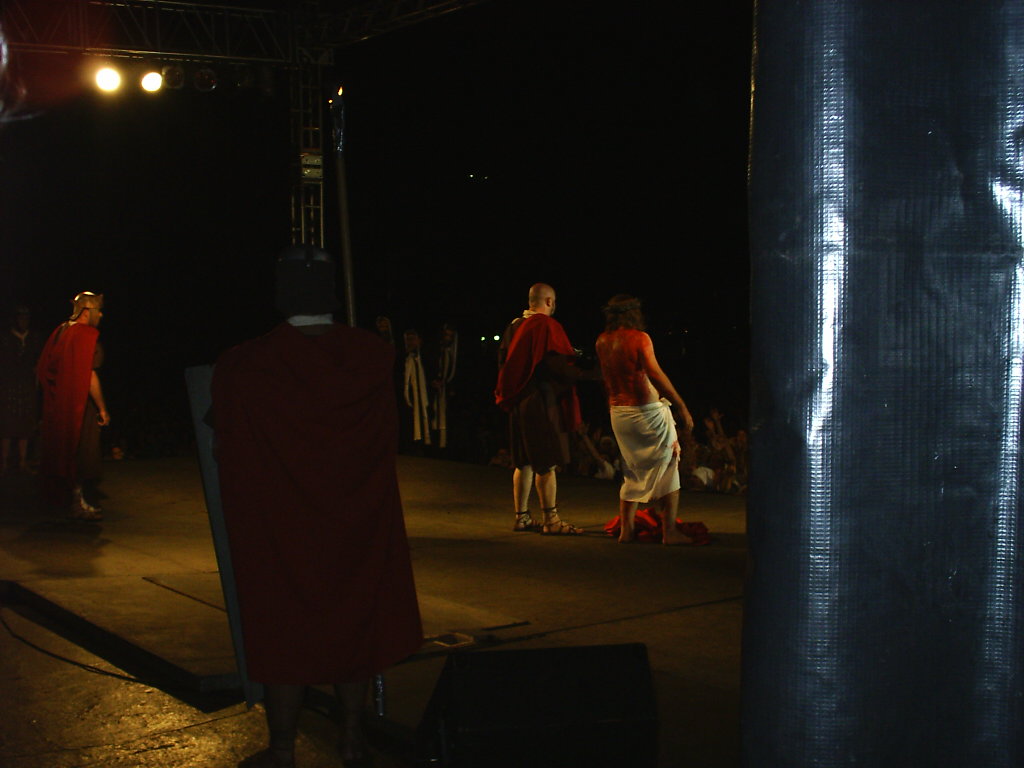 A primeira apresentação ao Ar Livre